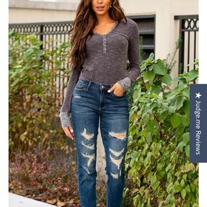 Judy Blue jeans. High waisted. Size 3/26. New with tags. Paid $70. Cute!